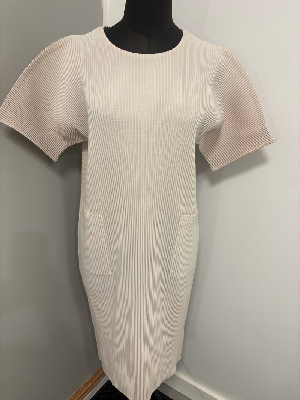 Made in Japan brand new Homme Plisse construction sleeve Shift Dress in cream